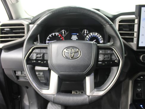 Used 2022 Toyota Tundra SR5 image 9