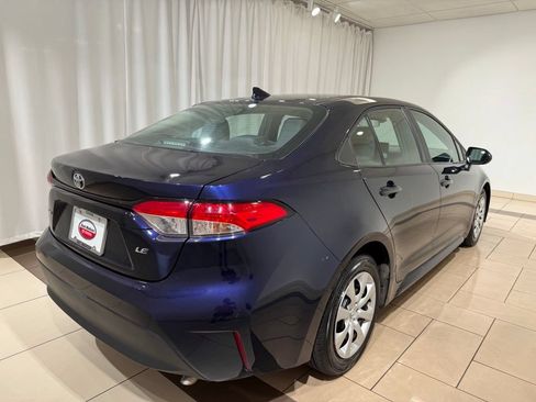 Used 2024 Toyota Corolla LE FWD image 5