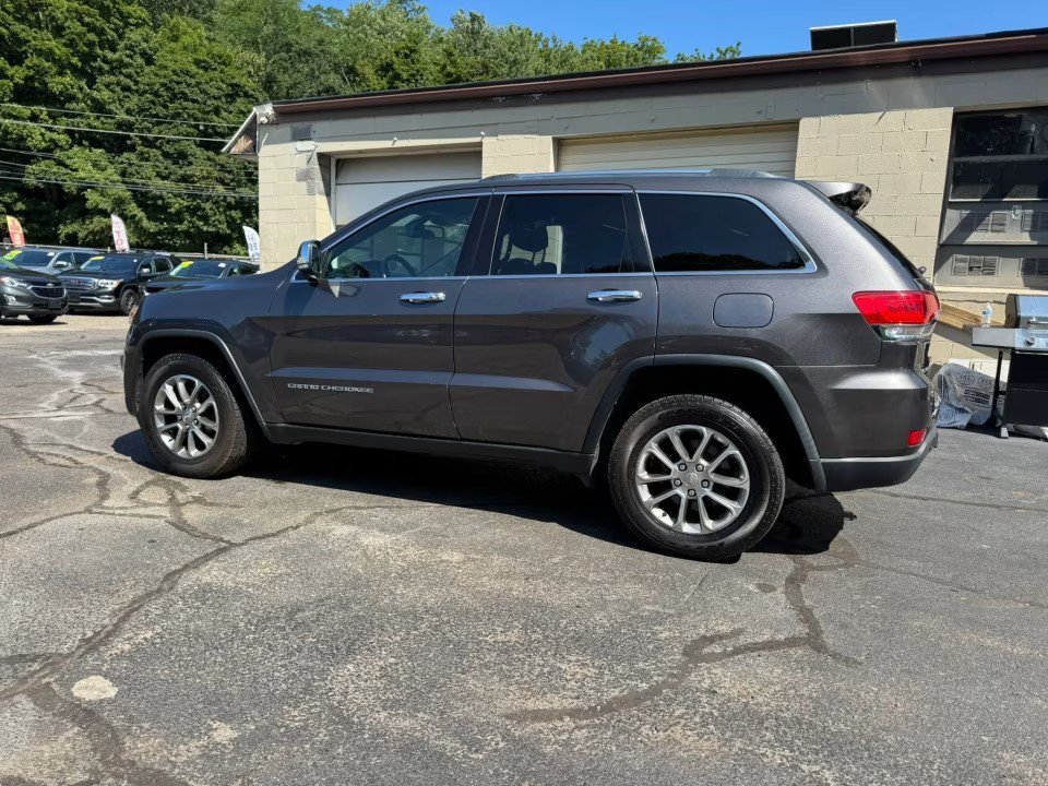 Used 2016 Jeep Grand Cherokee Limited w/ Trailer Tow Group IV AWD/4WD image 8