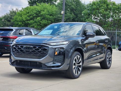 New 2026 Audi Q3 quattro 2.0T AWD/4WD image 6