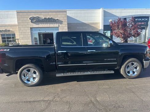 Used 2015 Chevrolet Silverado 1500 LTZ Z71 w/ LTZ Plus Package image 3