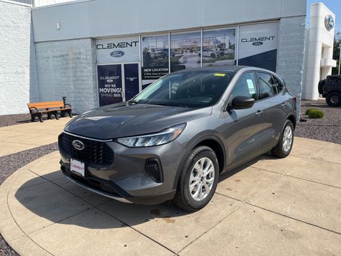 New 2025 Ford Escape Active w/ Cold Weather Package image 1
