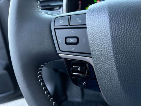 New 2026 Toyota Camry SE image 32