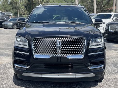 Used 2019 Lincoln Navigator L Select AWD/4WD image 16