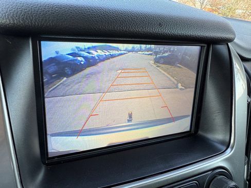 Used 2016 Chevrolet Tahoe LS image 32