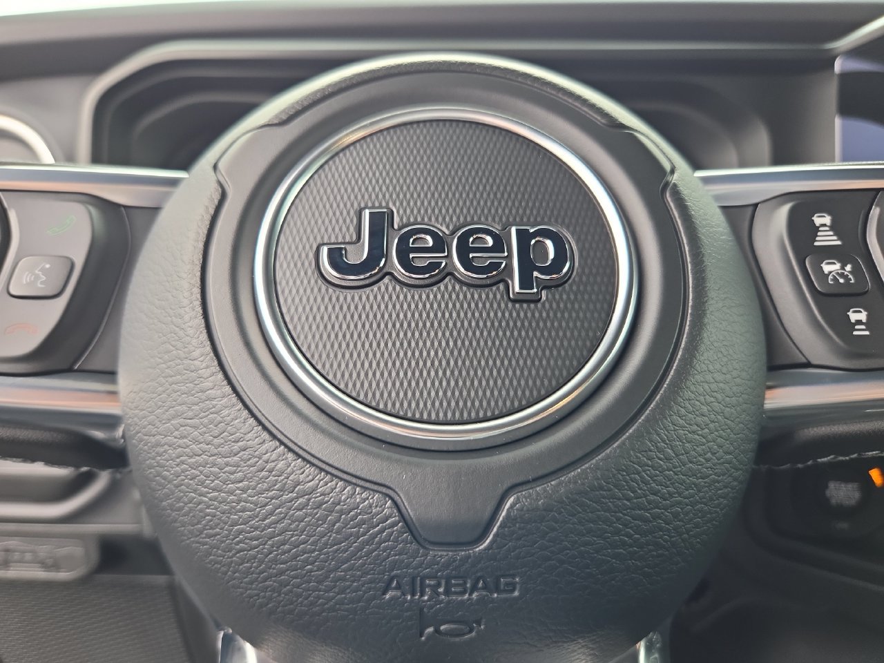 New 2027 Jeep Wrangler Unlimited Sahara AWD/4WD image 6