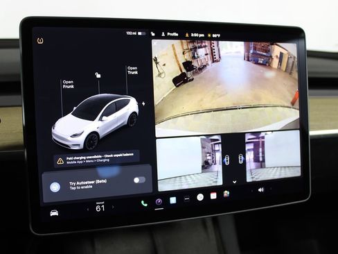 Used 2021 Tesla Model Y Long Range image 22