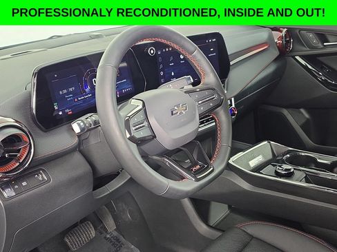 Used 2026 Chevrolet Equinox RS w/ Convenience Package III FWD image 8