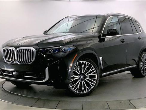 Used 2025 BMW X5 xDrive40i w/ Premium Package image 11