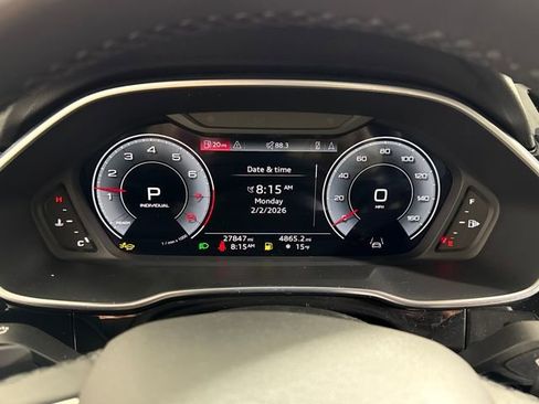 Used 2024 Audi Q3 2.0T Premium Plus w/ Premium Plus Package image 25