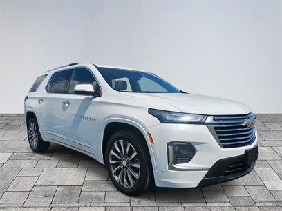 Used 2023 Chevrolet Traverse Premier