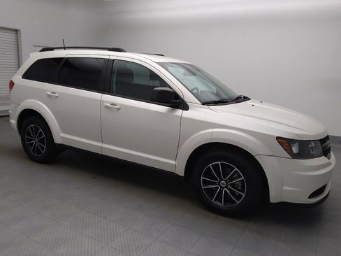 Used 2018 Dodge Journey SE w/ Popular Equipment Group image 11