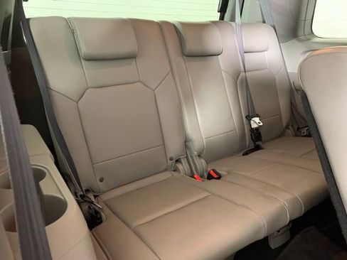 Used 2010 Honda Pilot EX-L image 24