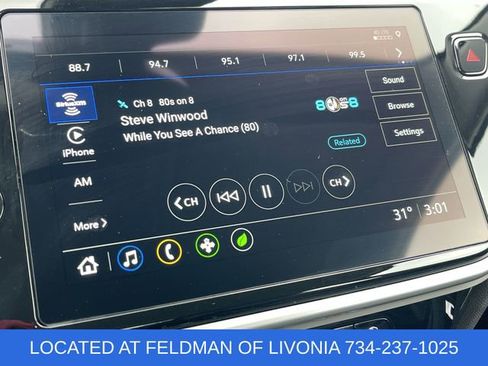 Certified 2023 Chevrolet Bolt EUV LT w/ Convenience Package image 13