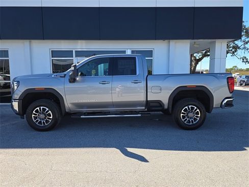 New 2026 GMC Sierra 2500 SLE w/ SLE Value Package; image 4