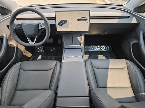 Used 2024 Tesla Model 3 Long Range AWD/4WD image 19
