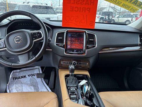 Used 2016 Volvo XC90 T6 Momentum image 43