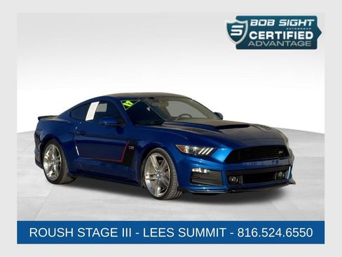 Used 2017 Ford Mustang GT Premium image 1
