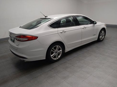 Used 2018 Ford Fusion SE w/ Equipment Group 602A image 10