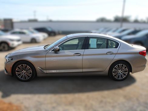 Used 2019 BMW 530i image 14