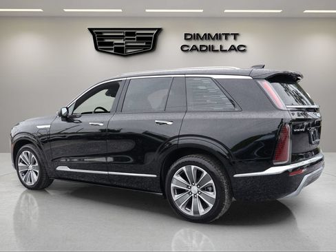 Certified 2026 Cadillac Vistiq Luxury AWD/4WD image 7