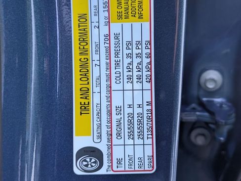 New 2026 Buick Enclave Preferred w/ Power Package image 25