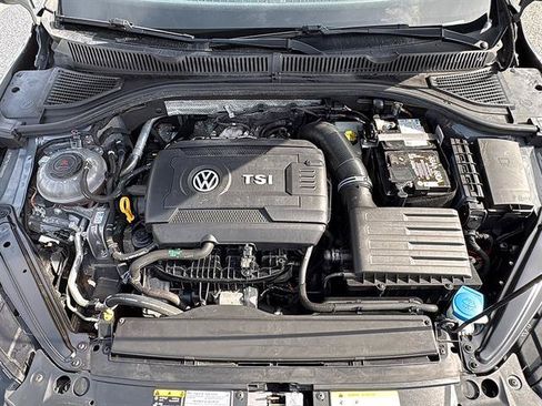 Used 2024 Volkswagen Jetta GLI 40th Anniversary Edition FWD image 37