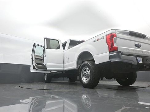 Used 2019 Ford F350 XL w/ XL Value Package image 37