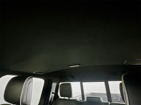 Used 2025 RAM 3500 Laramie image 21