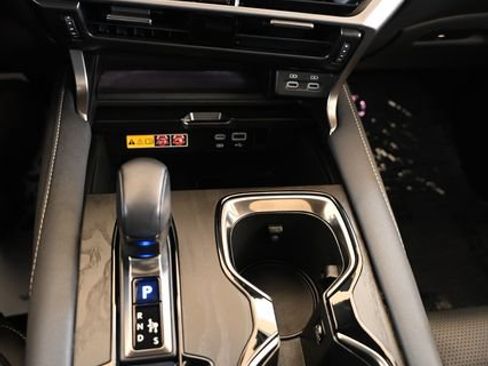 Certified 2025 Lexus RX 350 w/ Convenience Package AWD/4WD image 10