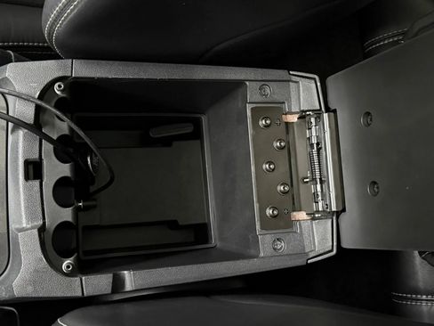 Used 2008 Dodge Challenger SRT8 RWD image 82