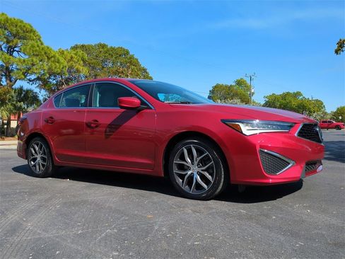 Certified 2020 Acura ILX w/ Premium Package image 2
