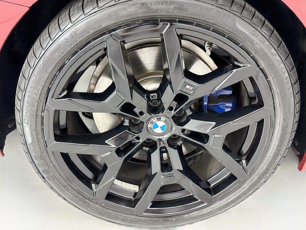 Certified 2026 BMW 330i Sedan w/ M Sport Package RWD image 32