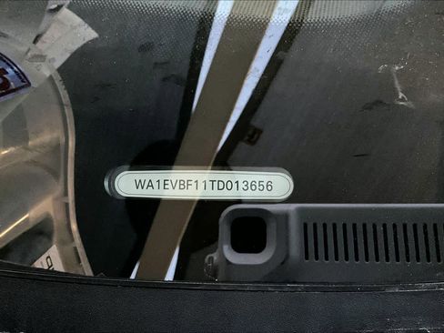 New 2026 Audi Q8 Premium Plus image 16