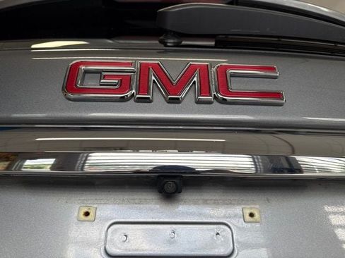 Used 2019 GMC Terrain SLE w/ Driver Convenience Package AWD/4WD image 19