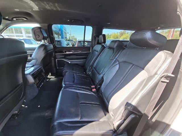 Used 2022 Jeep Wagoneer Series II RWD image 24