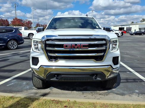 Used 2021 GMC Sierra 1500 SLE image 2