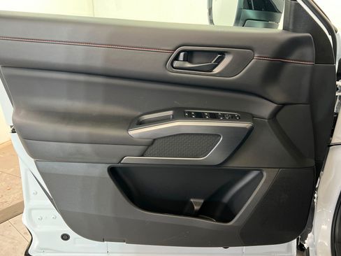 New 2026 Nissan Pathfinder Rock Creek AWD/4WD image 14