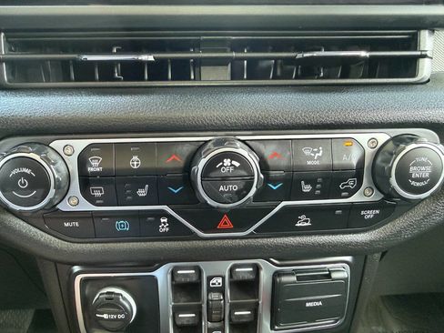 Used 2025 Jeep Wrangler Unlimited Sport S 4xe image 44