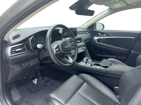 Used 2025 Genesis G70 2.5T RWD image 18