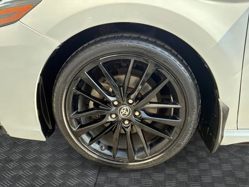 Used 2021 Toyota Camry XSE image 23