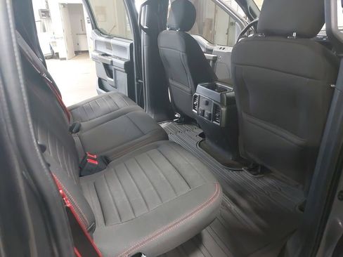 Used 2019 Ford F150 XLT w/ Equipment Group 302A Luxury AWD/4WD image 11