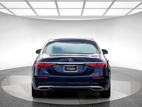 Certified 2023 Mercedes-Benz S 500 4MATIC image 3