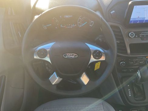 Used 2023 Ford Transit Connect XLT w/ Trailer Tow Package image 11