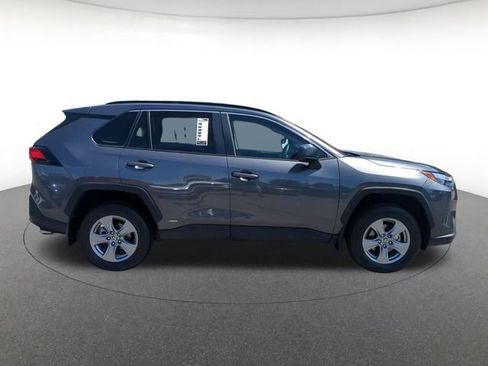 Used 2024 Toyota RAV4 LE AWD/4WD image 2