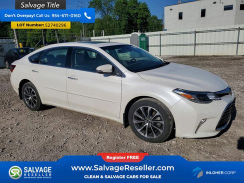 Used 2018 Toyota Avalon XLE Premium w/ All Weather Liner Package FWD image 5