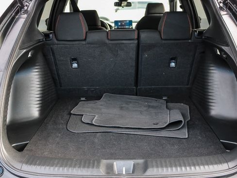 Certified 2025 Honda HR-V Sport image 25