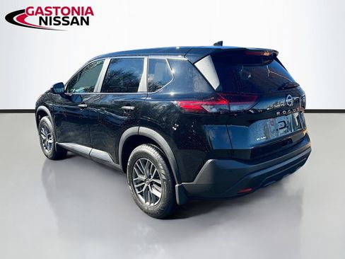 Used 2021 Nissan Rogue S FWD image 6