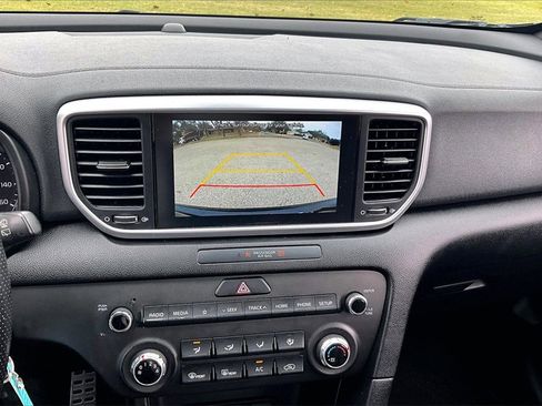 Certified 2022 Kia Sportage Nightfall Edition image 23