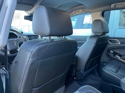 Used 2020 GMC Yukon Denali image 27